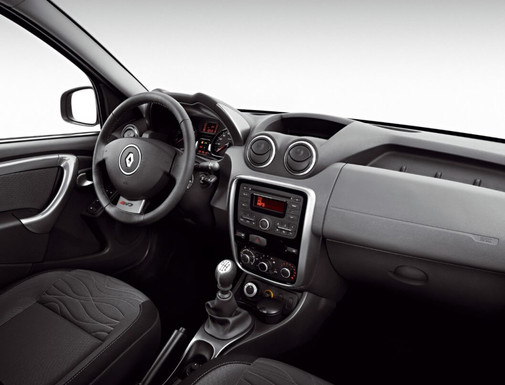 Аренда RENO DUSTER 4WD 1.6 SUV в Анапе